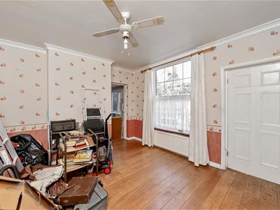 Picture 18